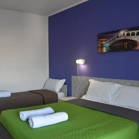 Venice * メストレ