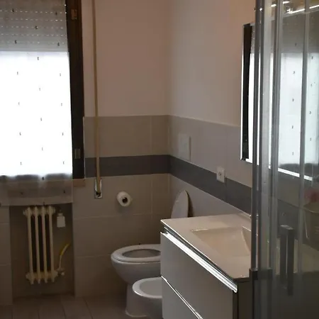 Venice לינה וארוחת בוקר *