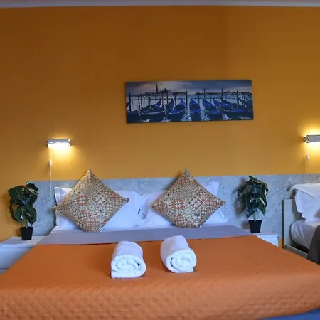 Venice فندق مبيت وإفطار ميستر