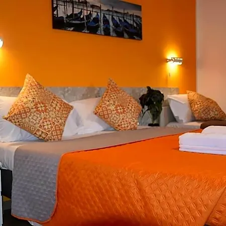 Venice Bed & Breakfast *